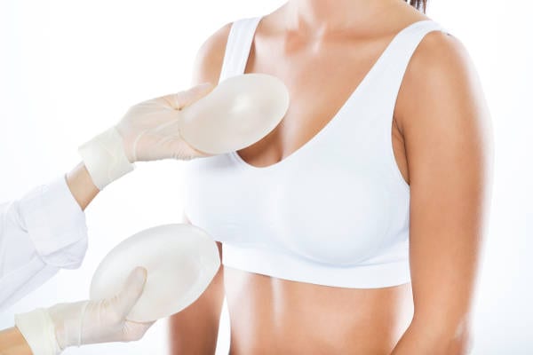 You are currently viewing Mamoplastia de aumento: everything you need to know if you are thinking of changing the size of your breasts